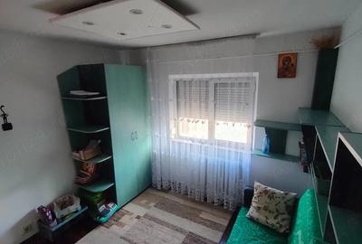 Apartament cu 3 camere decomandat în Păcurari - 2