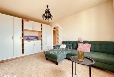 Apartament cu 2 camere semidecomandat, mobilat în Aurel Vlaicu