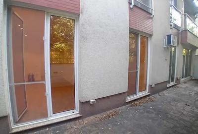 Apartament cu 4 camere în Victoriei
