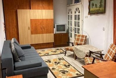 Casă cu 3 camere cu Teren 90 Mp în Central