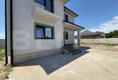 Casă cu 4 camere în Central - 1