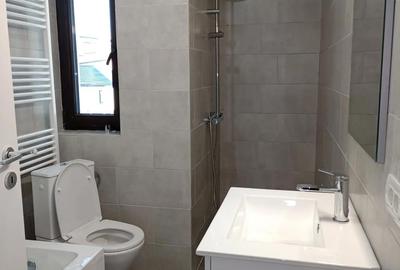 Casă cu Teren 480 Mp în Central - 1