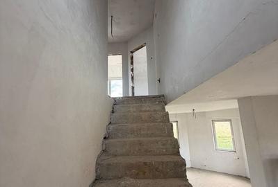 Casă cu 4 camere în Paleu - 8