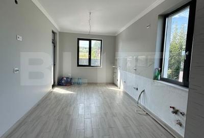 Casă cu 3 camere cu Teren 500 Mp în Unirea