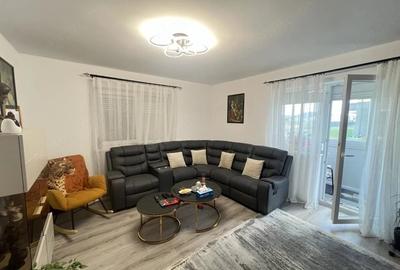 Apartament cu 2 camere decomandat în Sânpetru