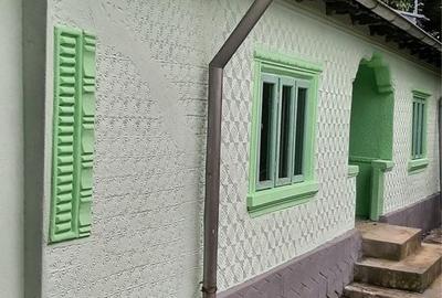 Casă cu 4 camere în Mocești - 1