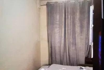 Apartament cu 3 camere decomandat în Mircea cel Bătrân