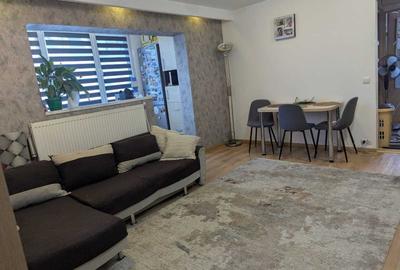 Apartament cu 3 camere semidecomandat în Buziașului - 2