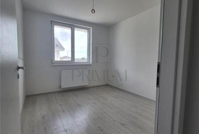 Casă cu 3 camere cu Teren 200 Mp în Moșnița Nouă