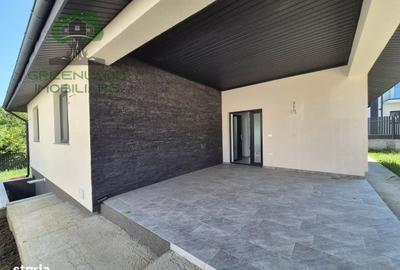 Casă cu 4 camere în Tomești