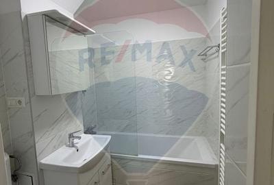 Apartament cu 3 camere decomandat în Central - 8