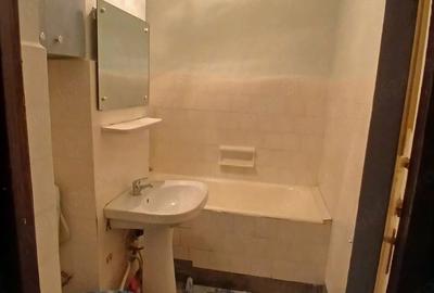 Apartament cu 2 camere decomandat în ICIL