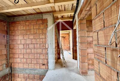 Casă individuală cu 4 camere cu Teren 310 Mp în Cristian - 7