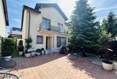 Casă cu 4 camere cu Teren 50 Mp în Central