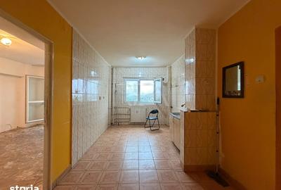 Apartament cu 2 camere semidecomandat în Pantelimon