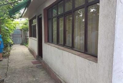 Casă cu 2 camere cu Teren 100 Mp în Vânători - 1