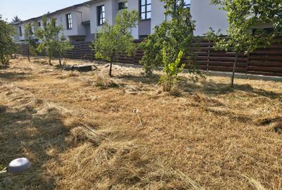 Teren de 826 mp, în Pârneava