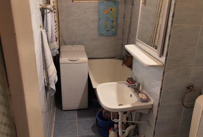 Apartament cu 3 camere semidecomandat, mobilat în Șagului