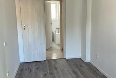 Apartament cu 3 camere semidecomandat în Dacia - 10