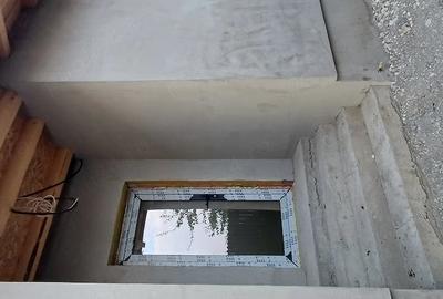 Casă cu 5 camere cu Teren 302 Mp în Sânpetru