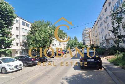 Apartament cu 2 camere semidecomandat, mobilat în Valea Rosie