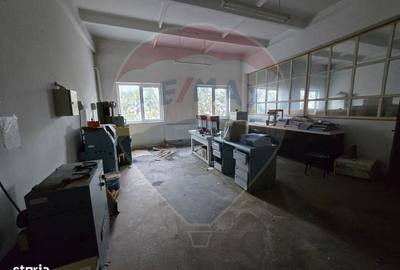 Spațiu comercial, de 759 mp, în Central - 5