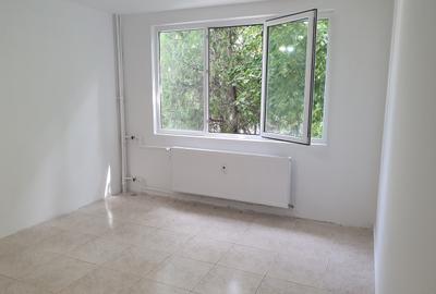 Apartament cu 2 camere decomandat în Timișoara