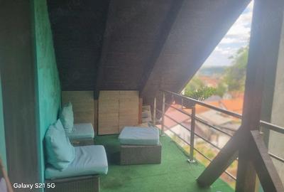 Casă cu 2 camere cu Teren 870 Mp în Central