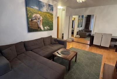 Apartament cu 2 camere semidecomandat, mobilat în Titan