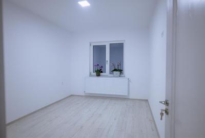 Casă cu 4 camere cu Teren 300 Mp în Micro 3 - 2