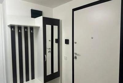 Apartament cu 2 camere decomandat în Jiului