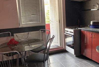 Apartament cu 3 camere decomandat în Torontalului - 2