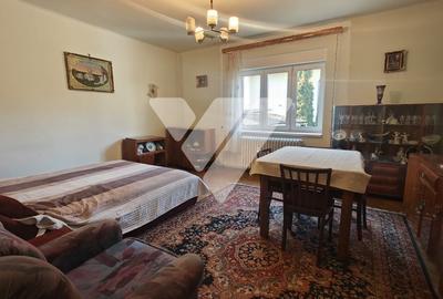 Casă individuală cu 4 camere cu Canalizare în Central - 2
