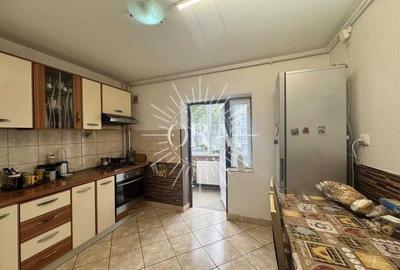 Apartament cu 3 camere decomandat în Grigorescu - 1
