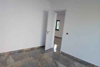 Casă cu 3 camere cu Teren 165 Mp în Central - 5