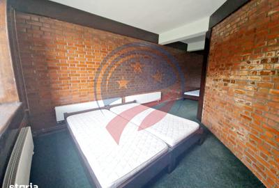 Casă cu Teren 1448 Mp în Central