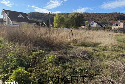 Teren de 600 mp, în Central - 4