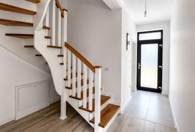 Casă individuală cu 3 camere cu Teren 265 Mp în Utvin - 2