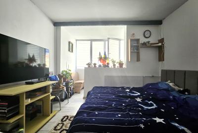 Apartament cu 3 camere semidecomandat, mobilat în Rahova - 4