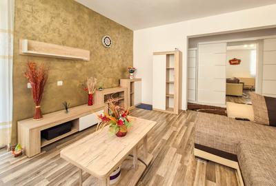 Apartament cu 2 camere semidecomandat, mobilat în Florești - 1