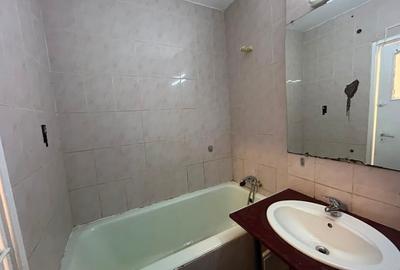 Apartament cu 3 camere semidecomandat în Crângași - 16