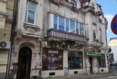 Apartament cu 3 camere decomandat în Ultracentral - 1