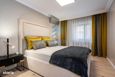 Apartament cu 4 camere decomandat în Victoriei
