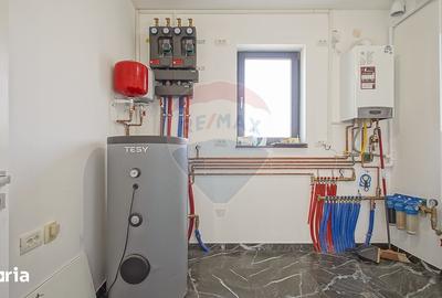 Casă cu 5 camere cu Teren 657 Mp în Florilor - 10