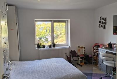 Casă cu 3 camere în Orzeni - 2