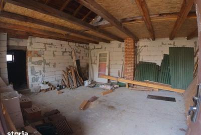 Casă cu 3 camere cu Teren 400 Mp în Central - 8