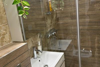 Apartament cu 2 camere decomandat în Central - 4