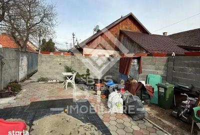 Casă cu 3 camere cu Teren 120 Mp în Central
