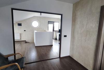Casă cu 4 camere în Zădăreni