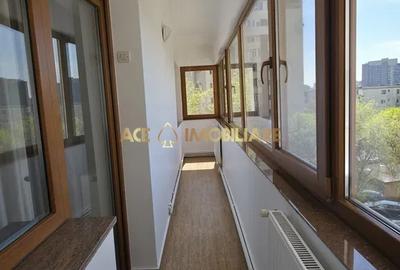 Apartament cu 4 camere decomandat, mobilat în Văcăresti - 12